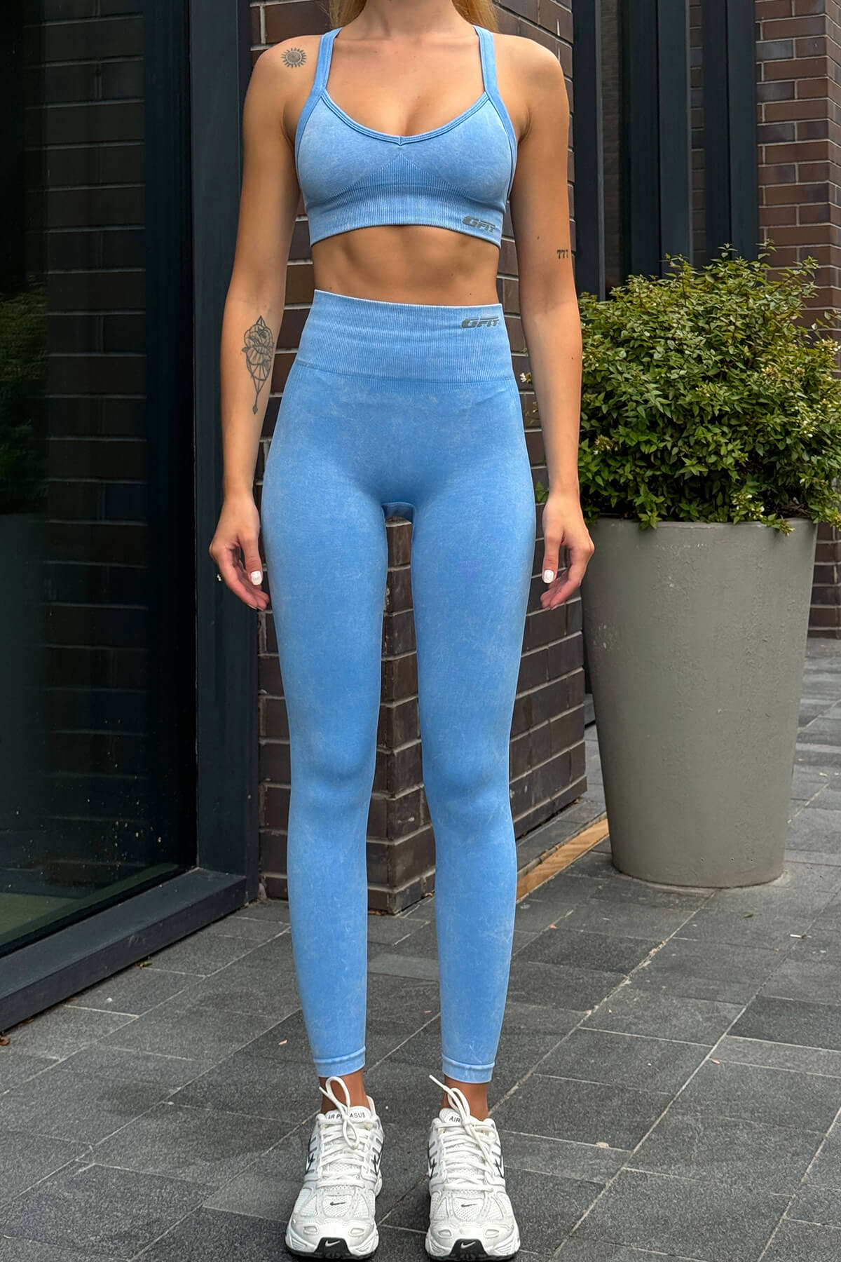 Prime FIT - Mavi Çapraz Askılı Destekli Seamless Bra Sporcu Sütyeni