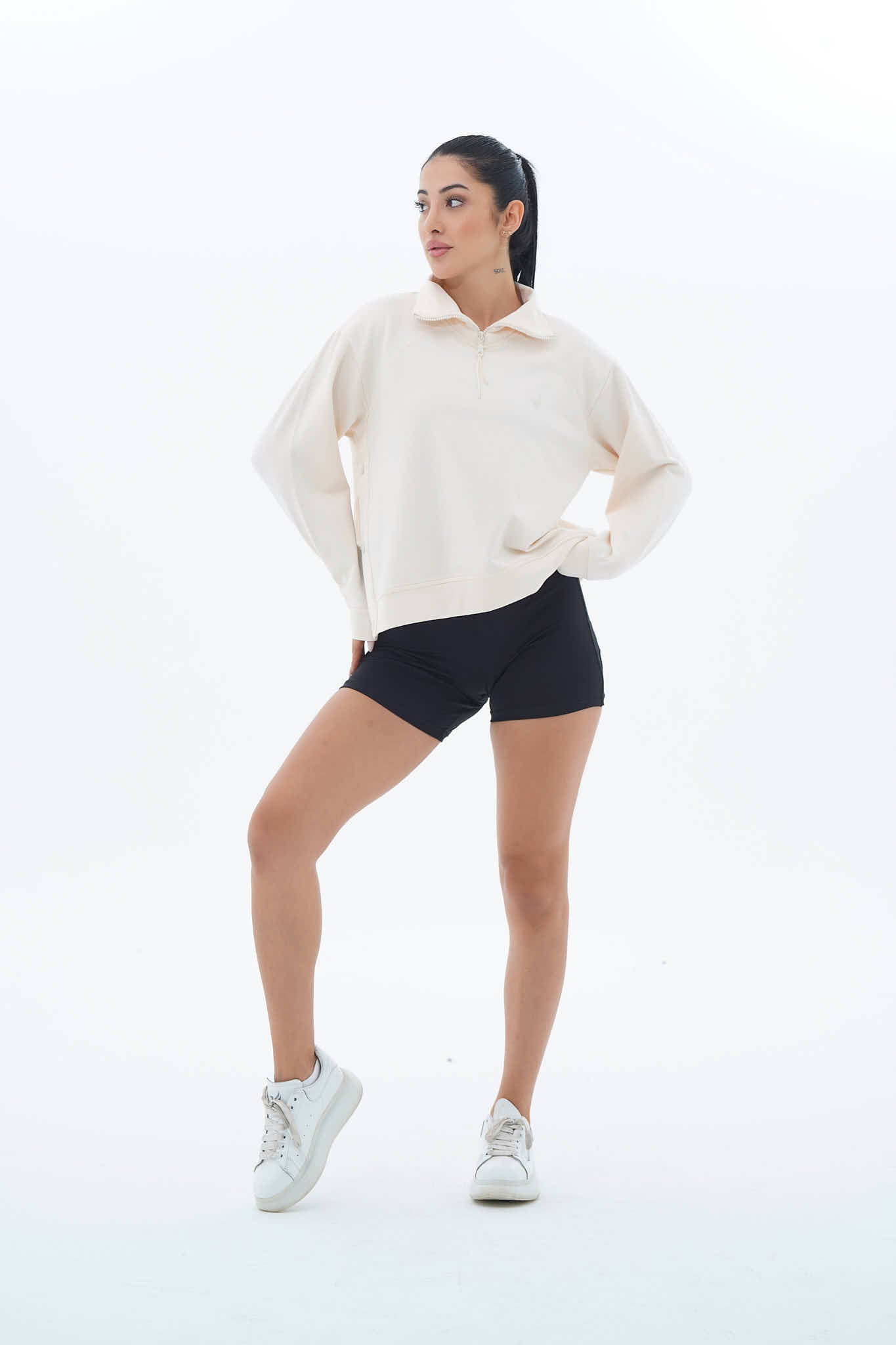 Daily Core - Bej Oversize Yarım Fermuarlı Crop Sweatshirt