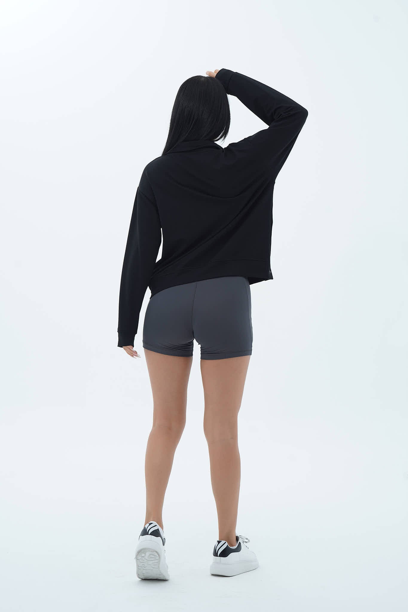 Daily Core - Siyah Oversize Yarım Fermuarlı Crop Sweatshirt