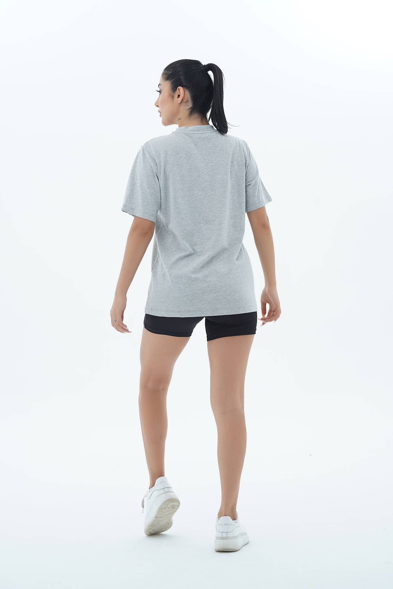 Pure Comfort - Gri Rahat Kesim %100 Pamuklu Kadın Tişörtü