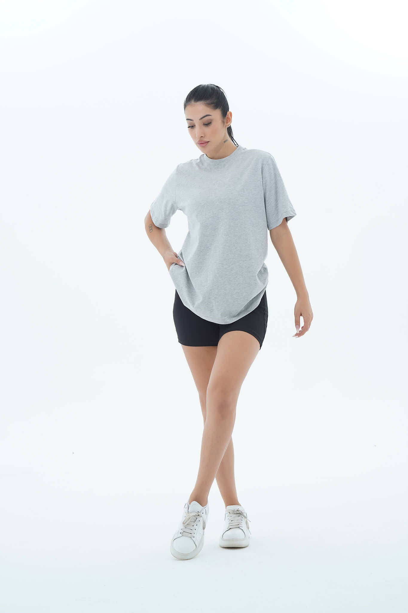 Pure Comfort - Gri Rahat Kesim %100 Pamuklu Kadın Tişörtü