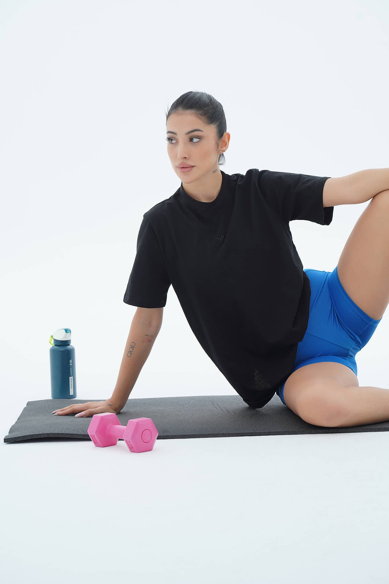 Pure Comfort - Siyah Rahat Kesim %100 Pamuklu Kadın Tişörtü
