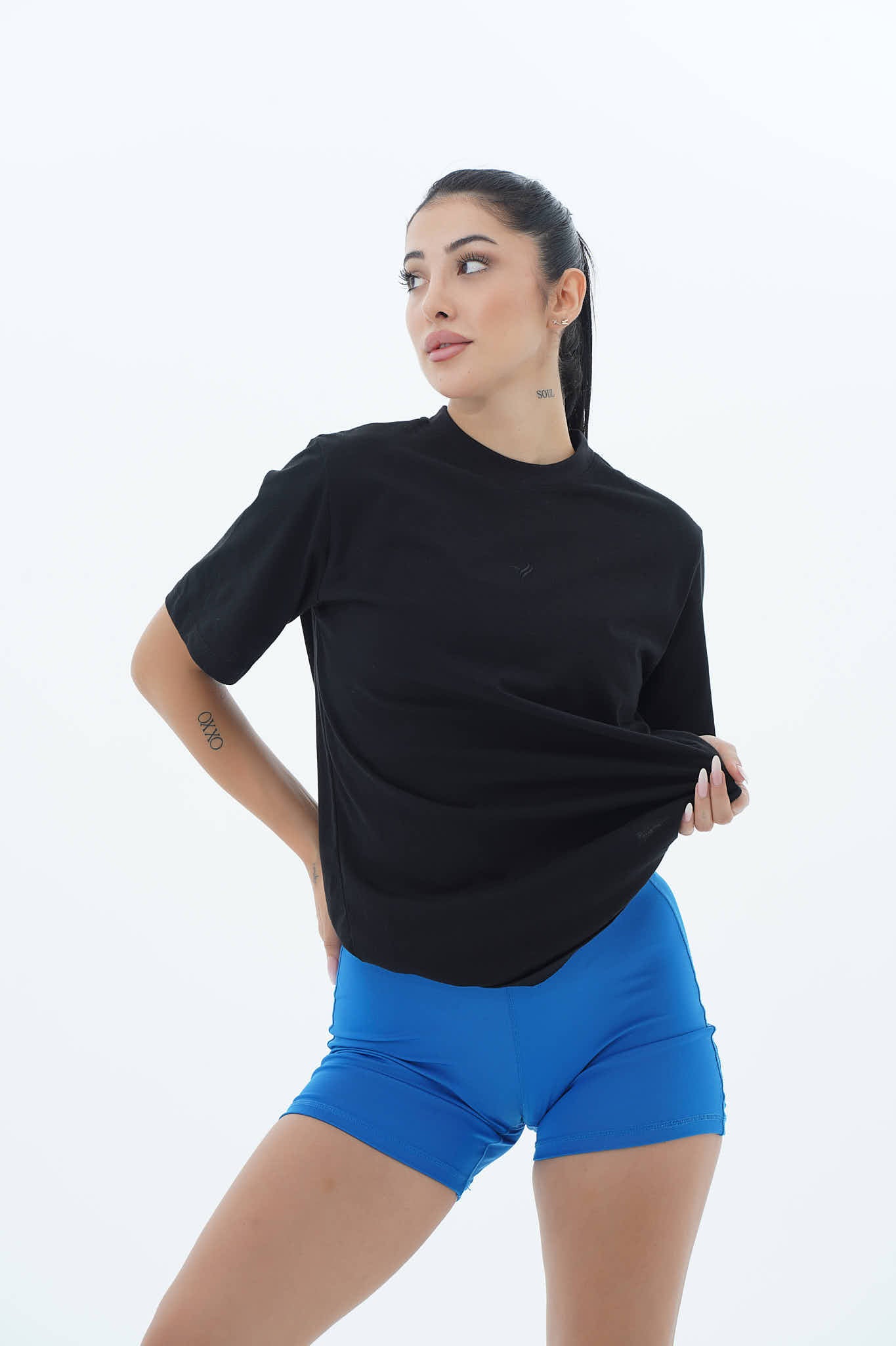 Pure Comfort - Siyah Rahat Kesim %100 Pamuklu Kadın Tişörtü