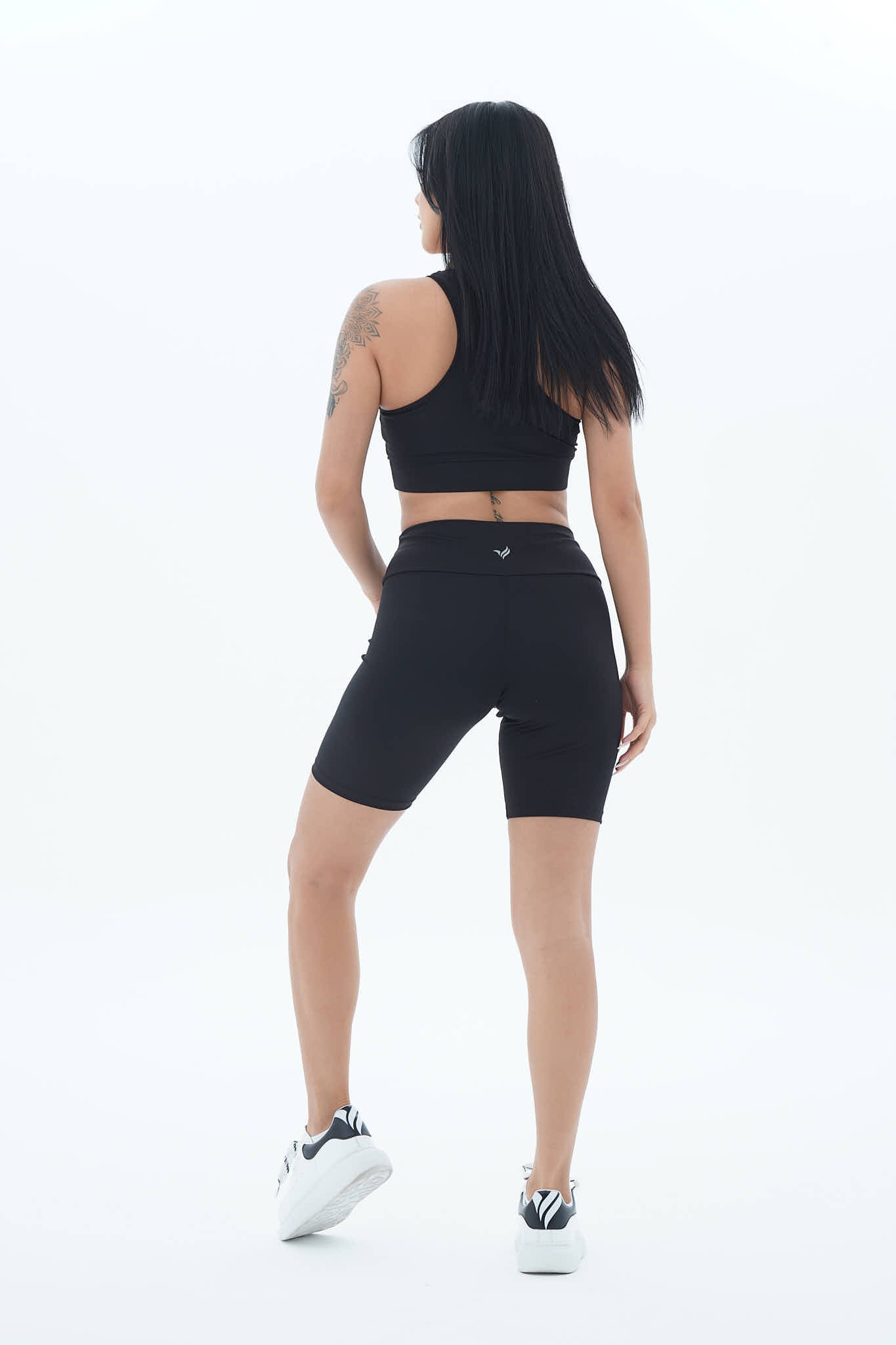 Aero Motion - Siyah Yüksek Bel Push-Up Toparlayıcı Bisikletçi Taytı