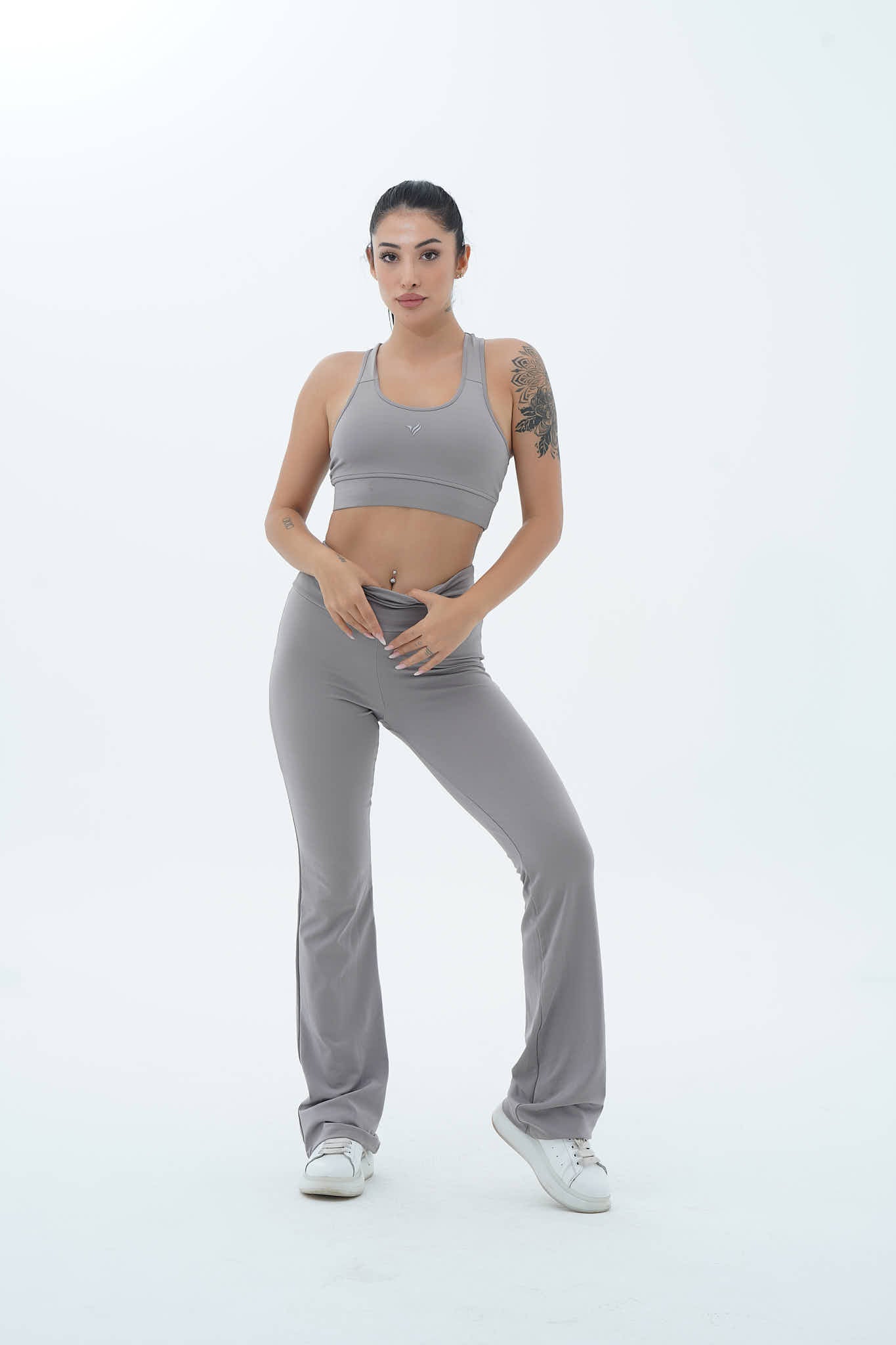 Aero Motion - Gri Yüksek Bel Push-Up Toparlayıcı İspanyol Paça Tayt