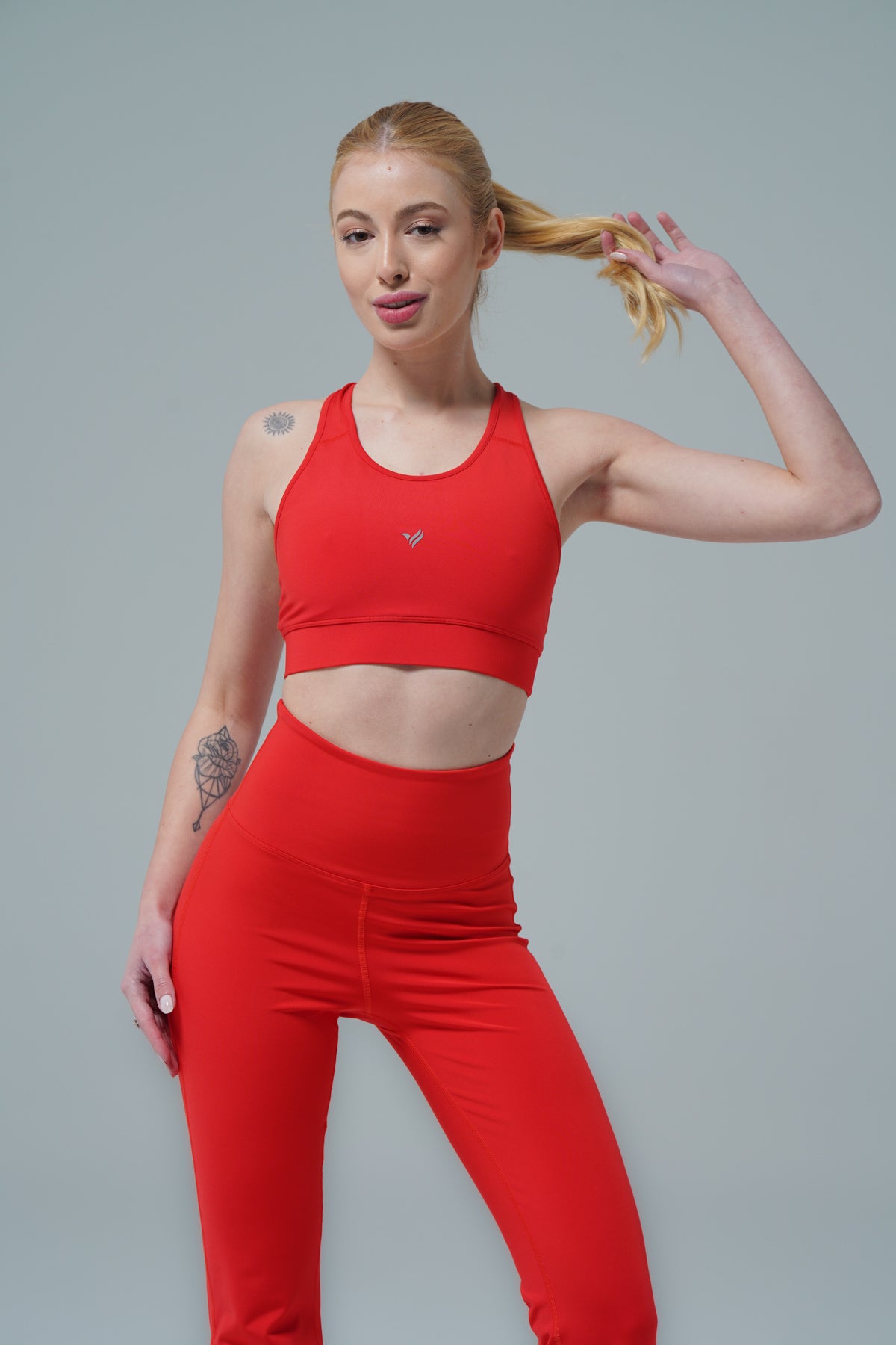 Aero Motion - Kırmızı Geniş Askılı Kaplı ve Destekli Spor Sütyeni