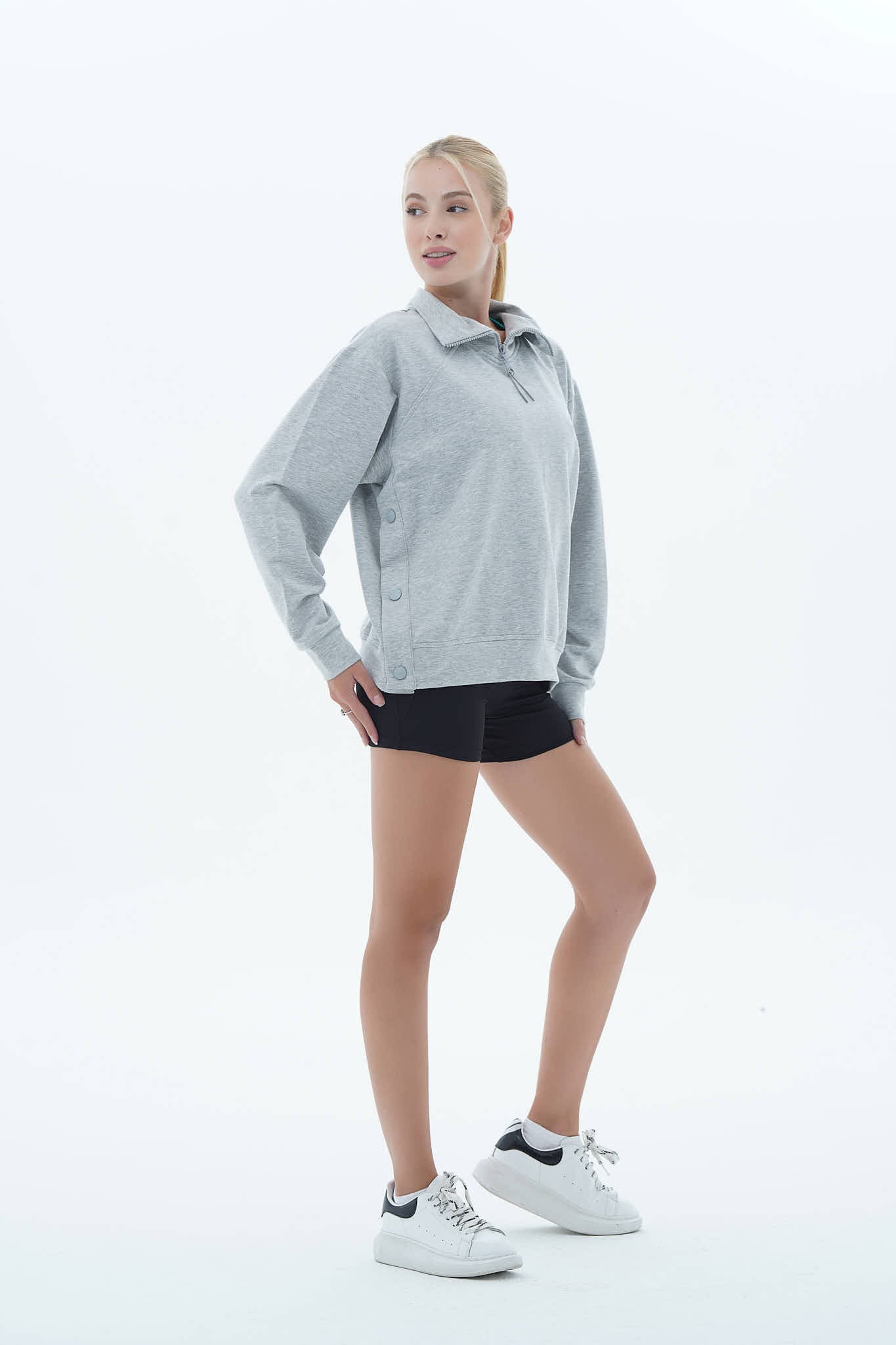 Gri Melanj Oversize Yarım Fermuarlı Crop Sweatshirt